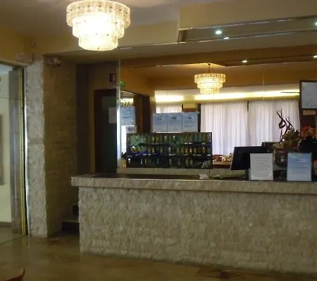 马拉开波酒店 3* 里米尼